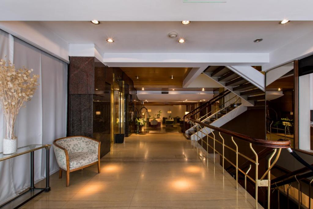 HOTEL CARLTON RECOLETA