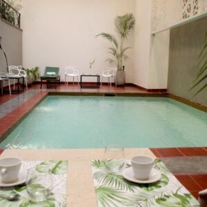 GARDI HOTEL & SUITES