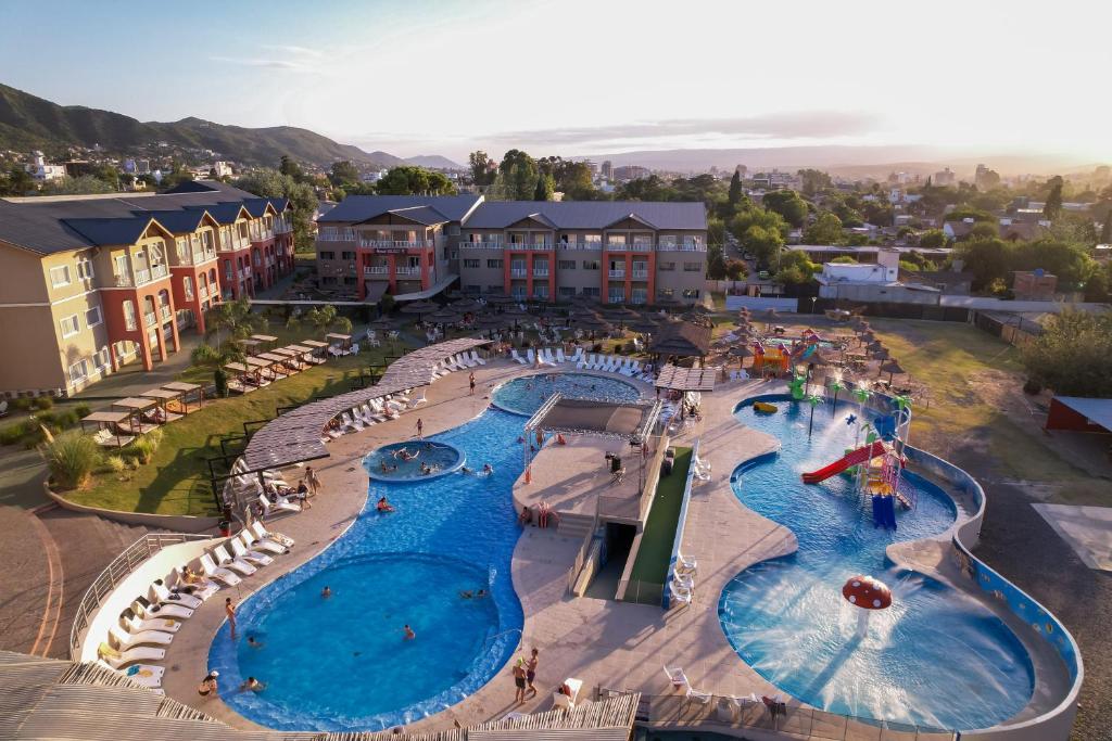 HOWARD JOHNSON BY WYNDHAM VILLA CARLOS PAZ