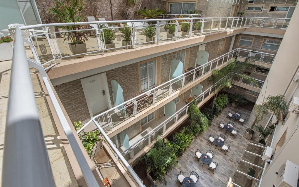 HOTEL NUEVO OSTENDE BY BUND