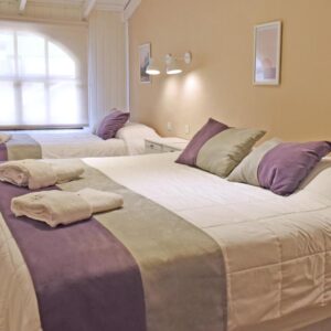 HOTEL AYRES DEL FILO