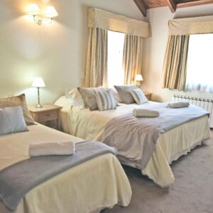 HOSTERÍA MONTEVERDE