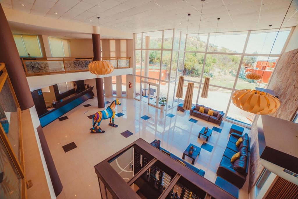 COMPLEJO LOS PARAÍSOS