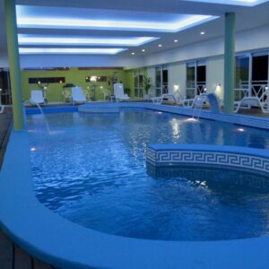 ALTO VERDE SUITES & APART HOTEL