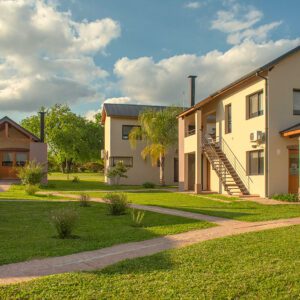 IGUAPÉ APARTS & SPA.