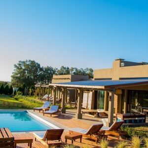 REFUGIOS DE VICTORIA HOTEL